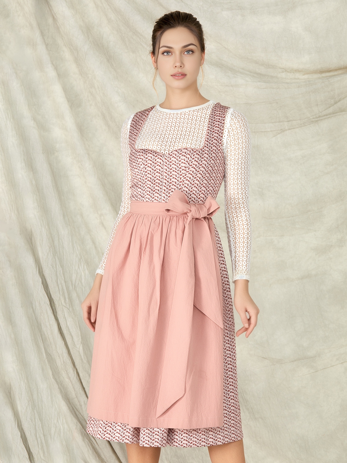 Dirndl Mini Schwarz in Rosa
