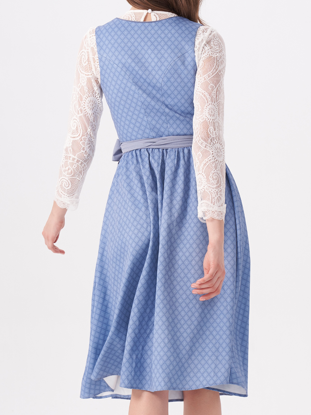 Samt Dirndl Schwarz in eleganter Ausführung