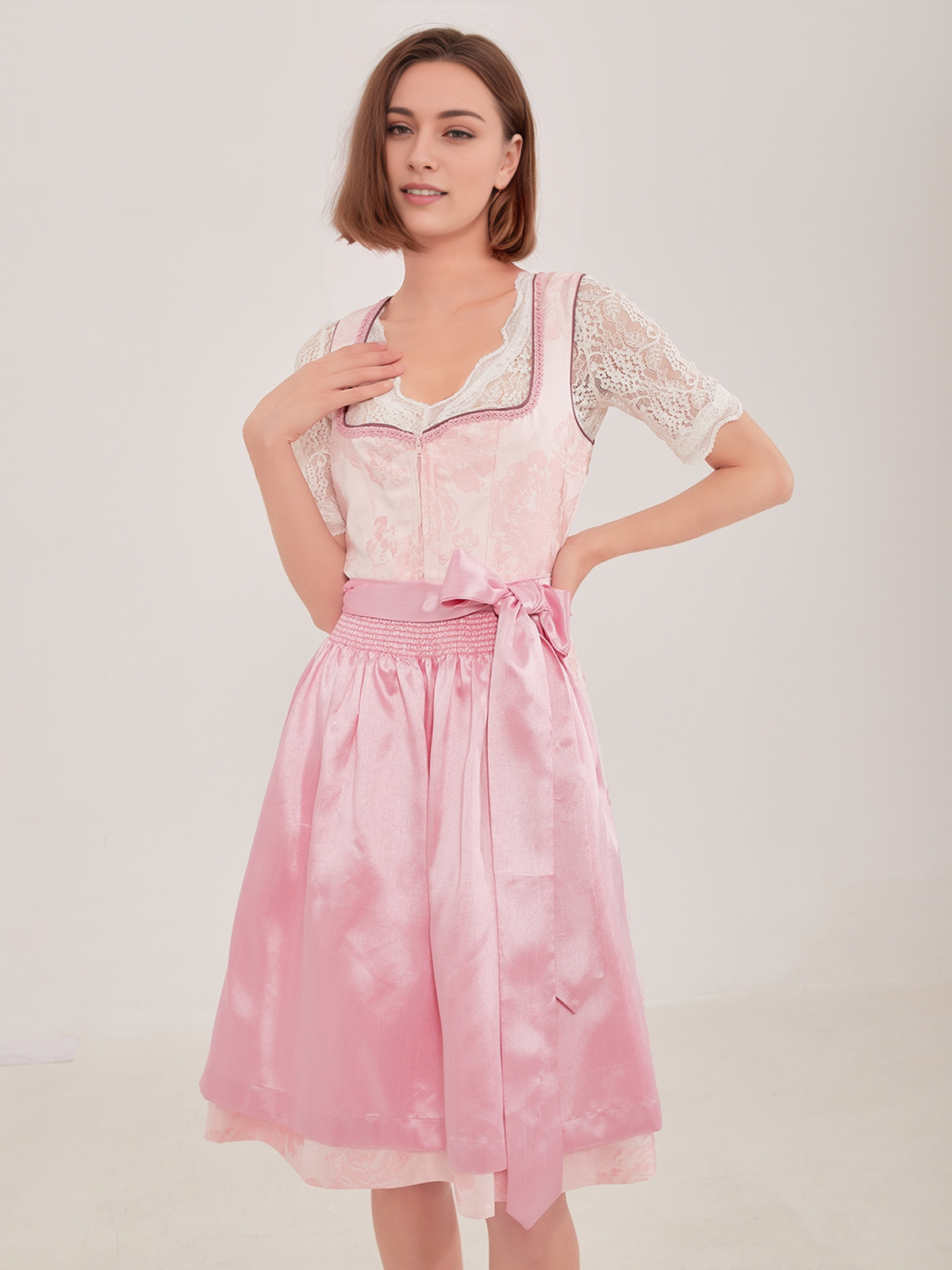 Dirndl in Blau