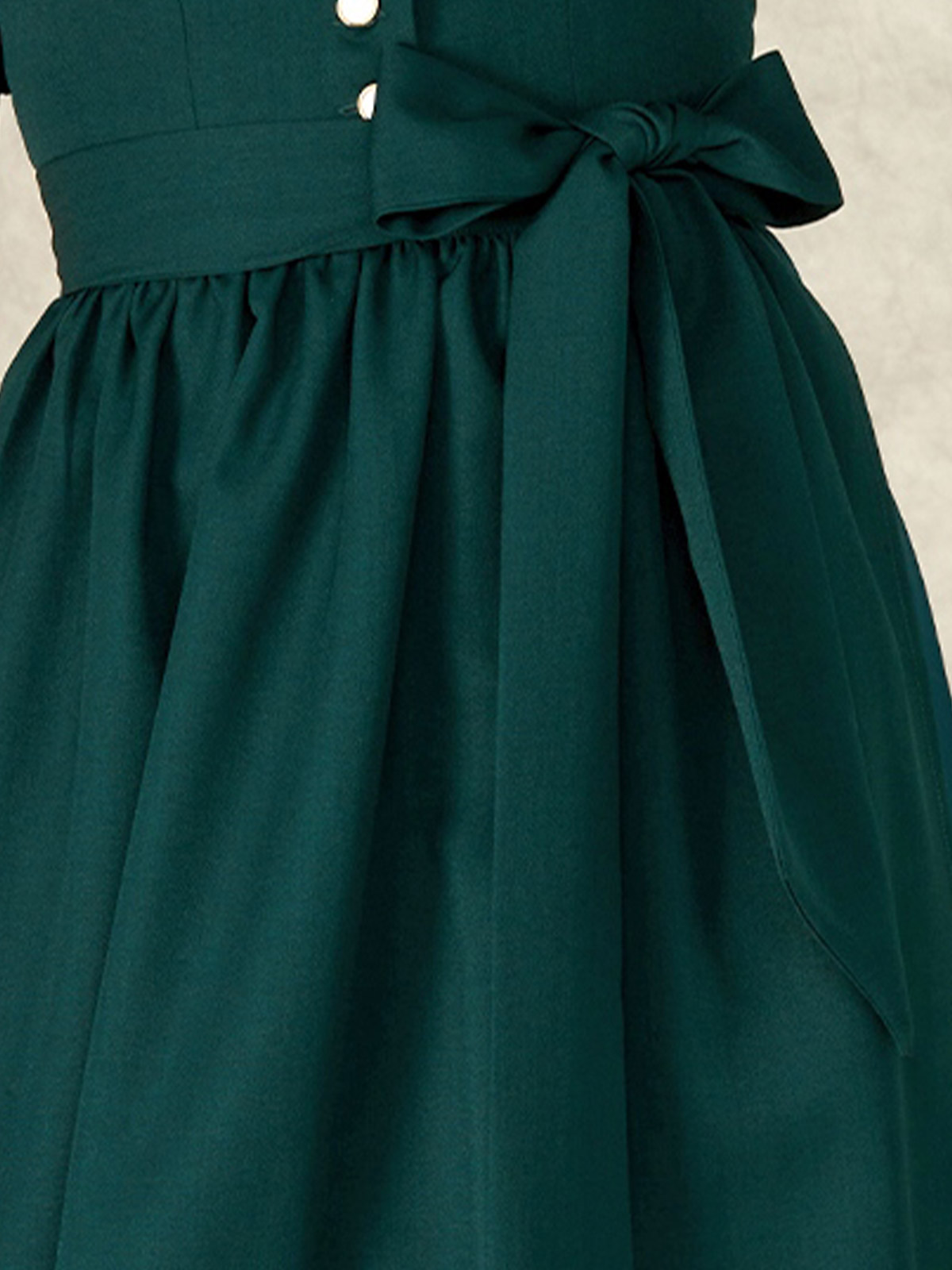 Dirndl in Grün