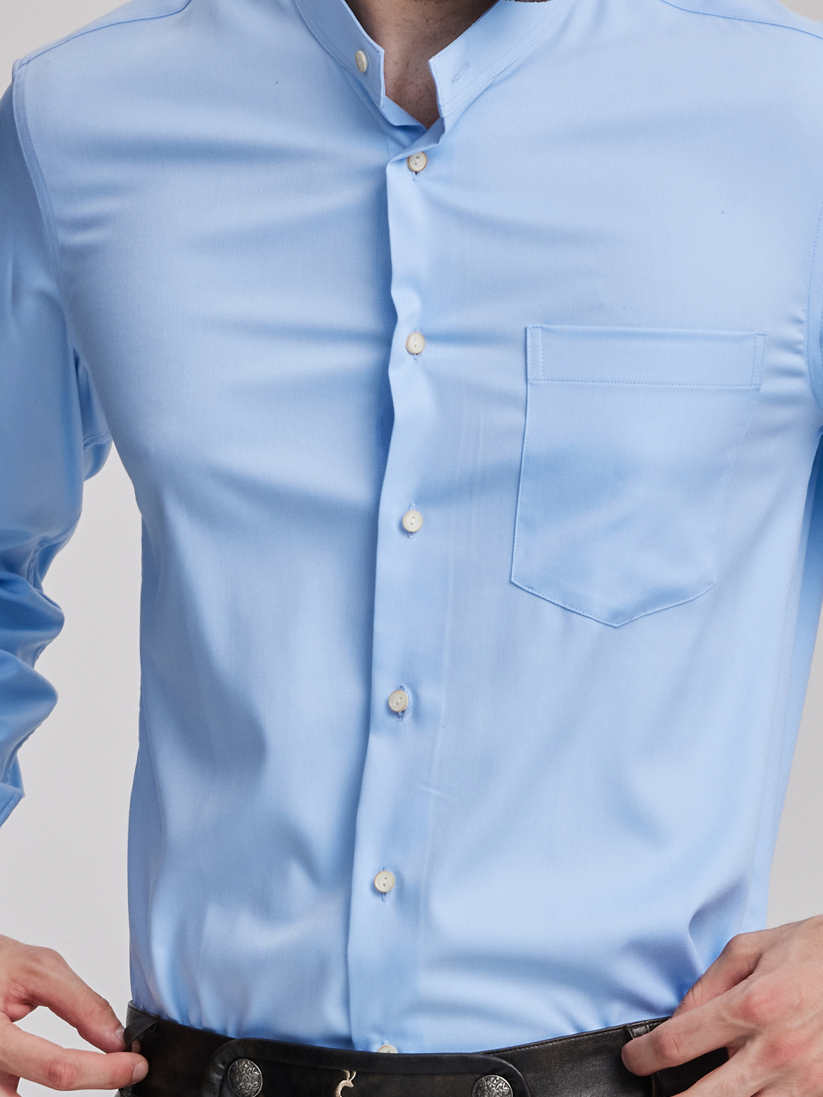 Dirndl in Blau – ein zeitloser Klassiker